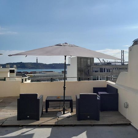 Apartamento Sobre O Rio Lisboa Ngoại thất bức ảnh